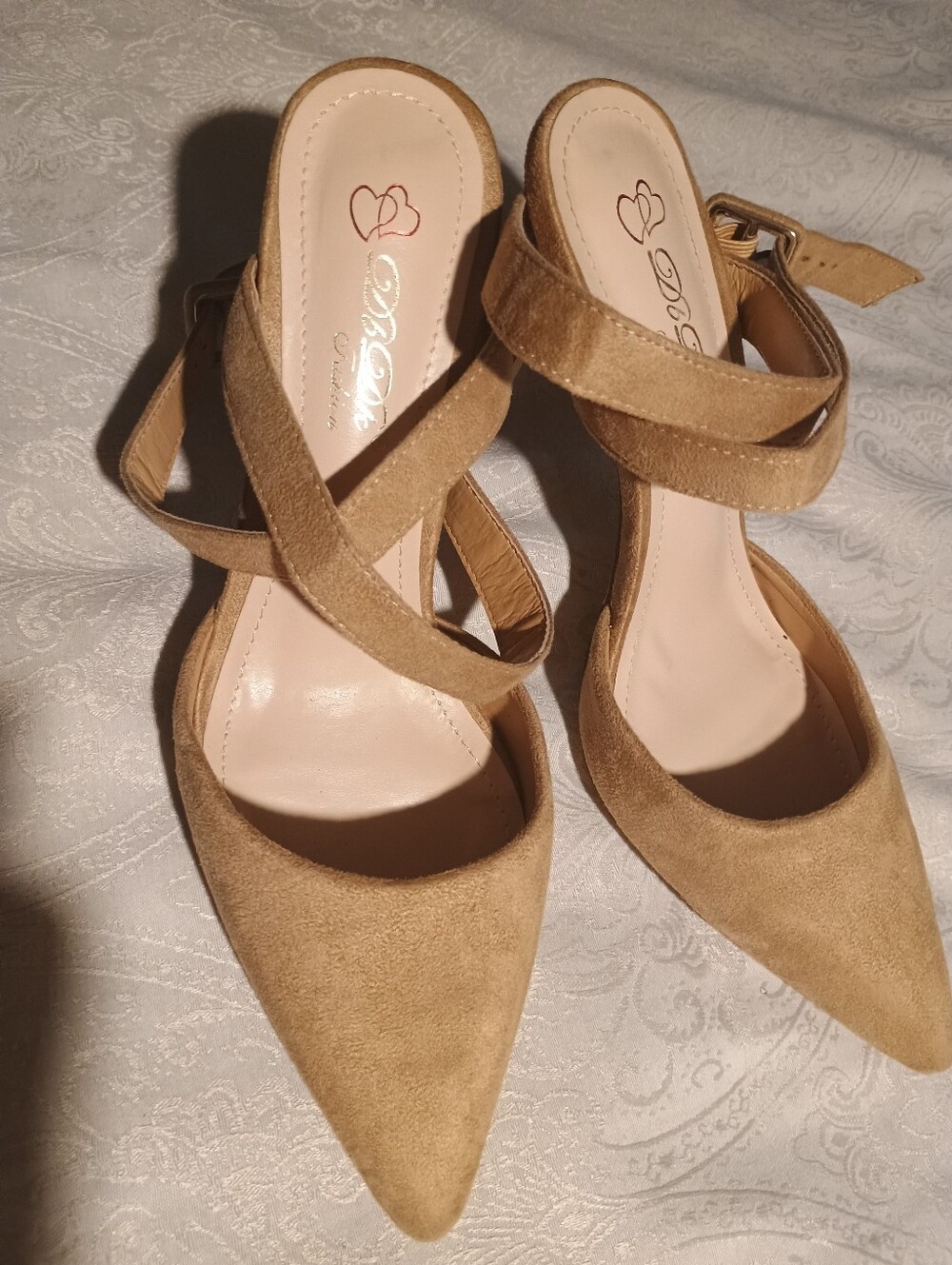 Women’s Tan Suede Pointed-Toe Strappy Heels - Picture 2 of 4